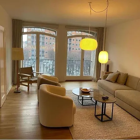 Prestige - Near Amalienborg Apartment